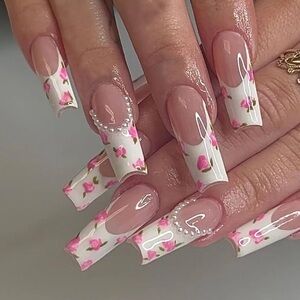 Floral Pearl Nails